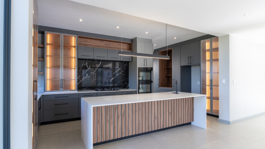 4 Bedroom Property for Sale in Oubaai Western Cape